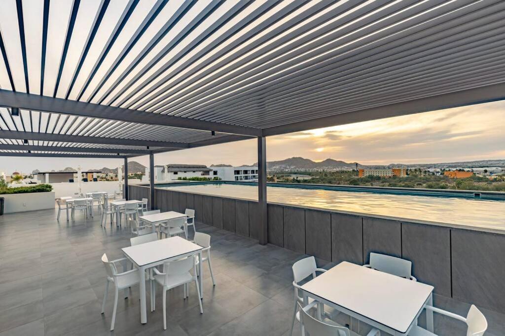 Endless Summer - 2Bed 2Bath Condo - Seasonly Heated Pool With Ocean Views - 5Min Walk To Beach - Fibre Internet - Sleeps 6 Cabo San Lucas Eksteriør bilde