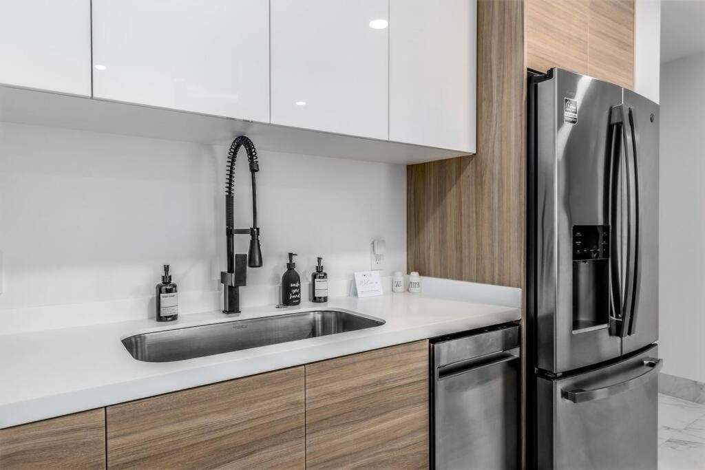 Endless Summer - 2Bed 2Bath Condo - Seasonly Heated Pool With Ocean Views - 5Min Walk To Beach - Fibre Internet - Sleeps 6 Cabo San Lucas Eksteriør bilde